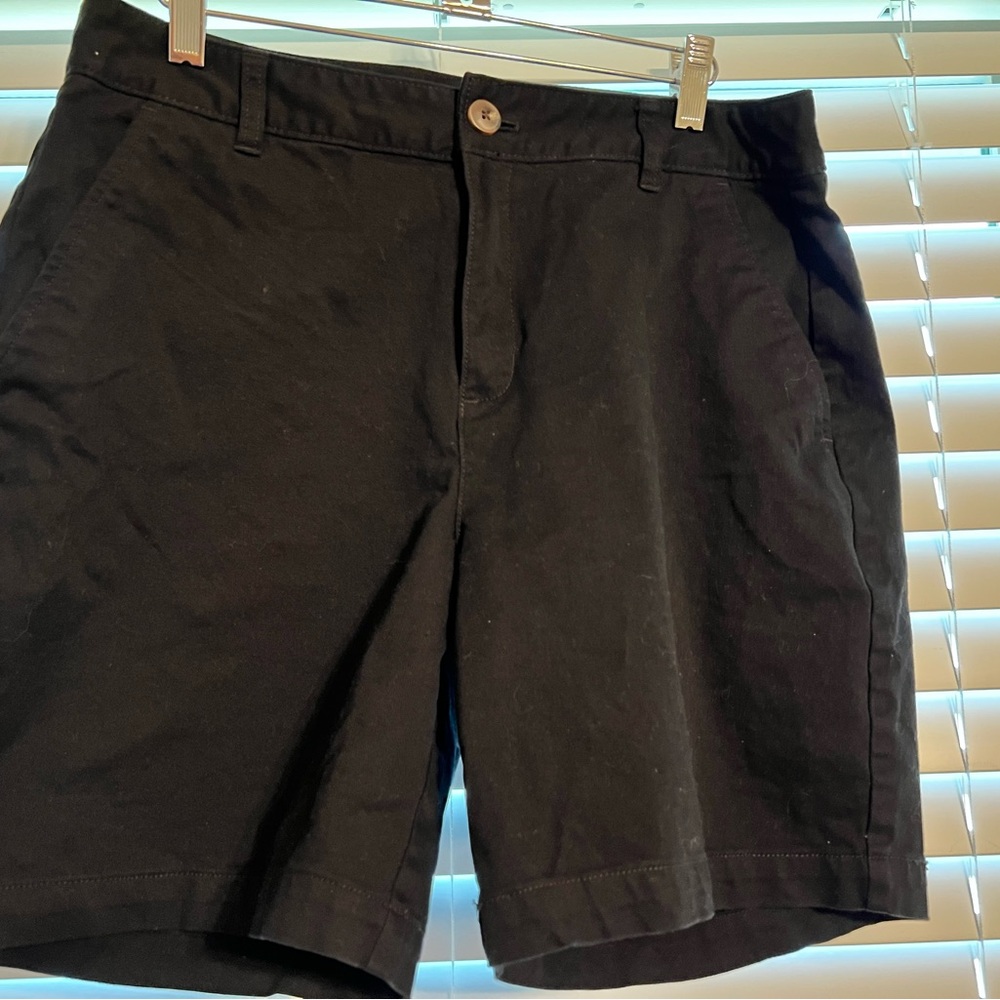 Old Navy Black Bermudas for Casual Wear